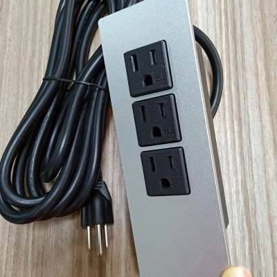 USA power strip TR Tamper Resistant 3 outlets plug desktop office hotel black color with silver metal plate